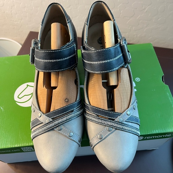 Remonte Leather Mary Janes Size 7, EU 38 - Picture 14 of 14